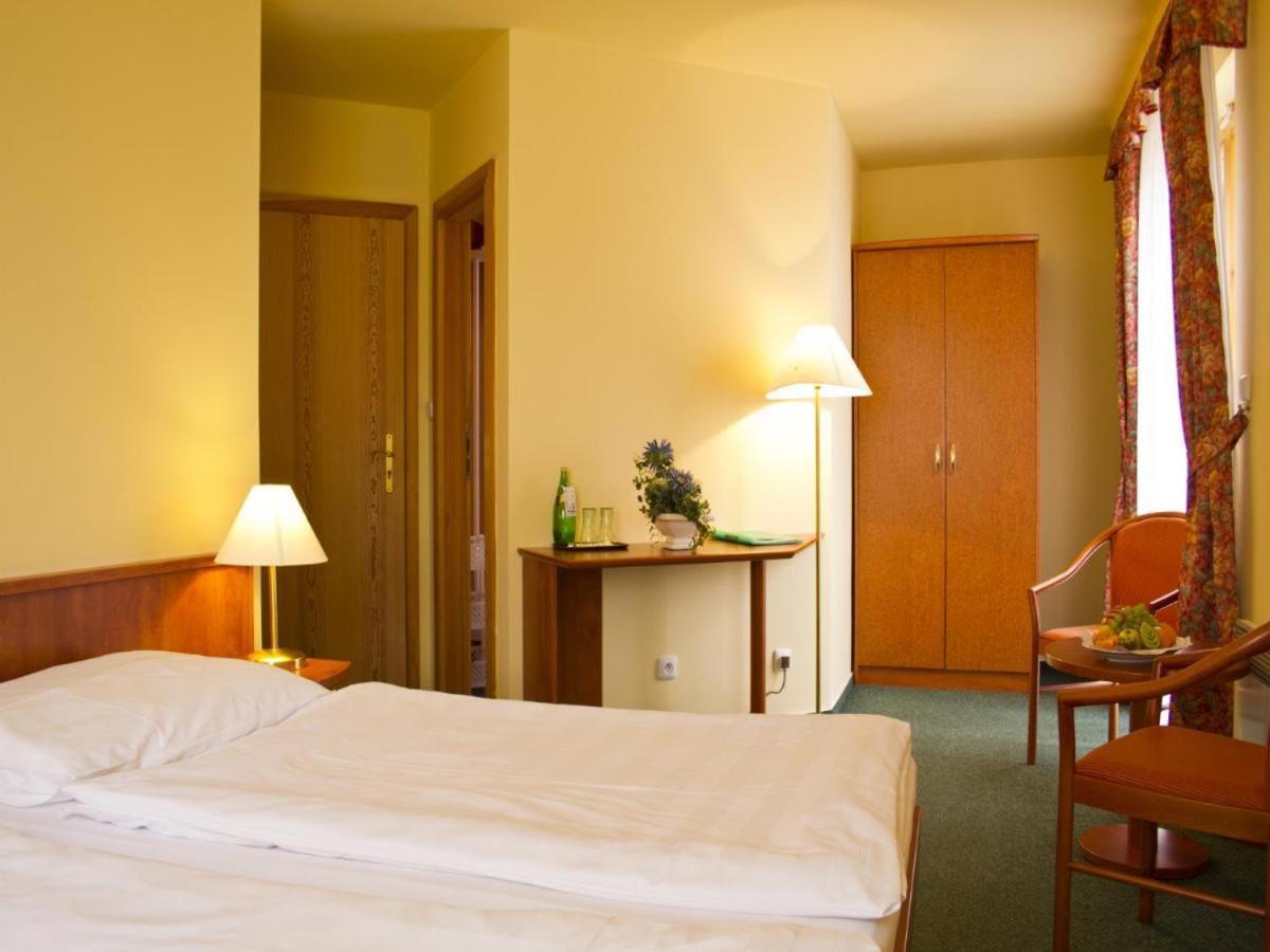 Hotel Na Jezere Horní Planá المظهر الخارجي الصورة